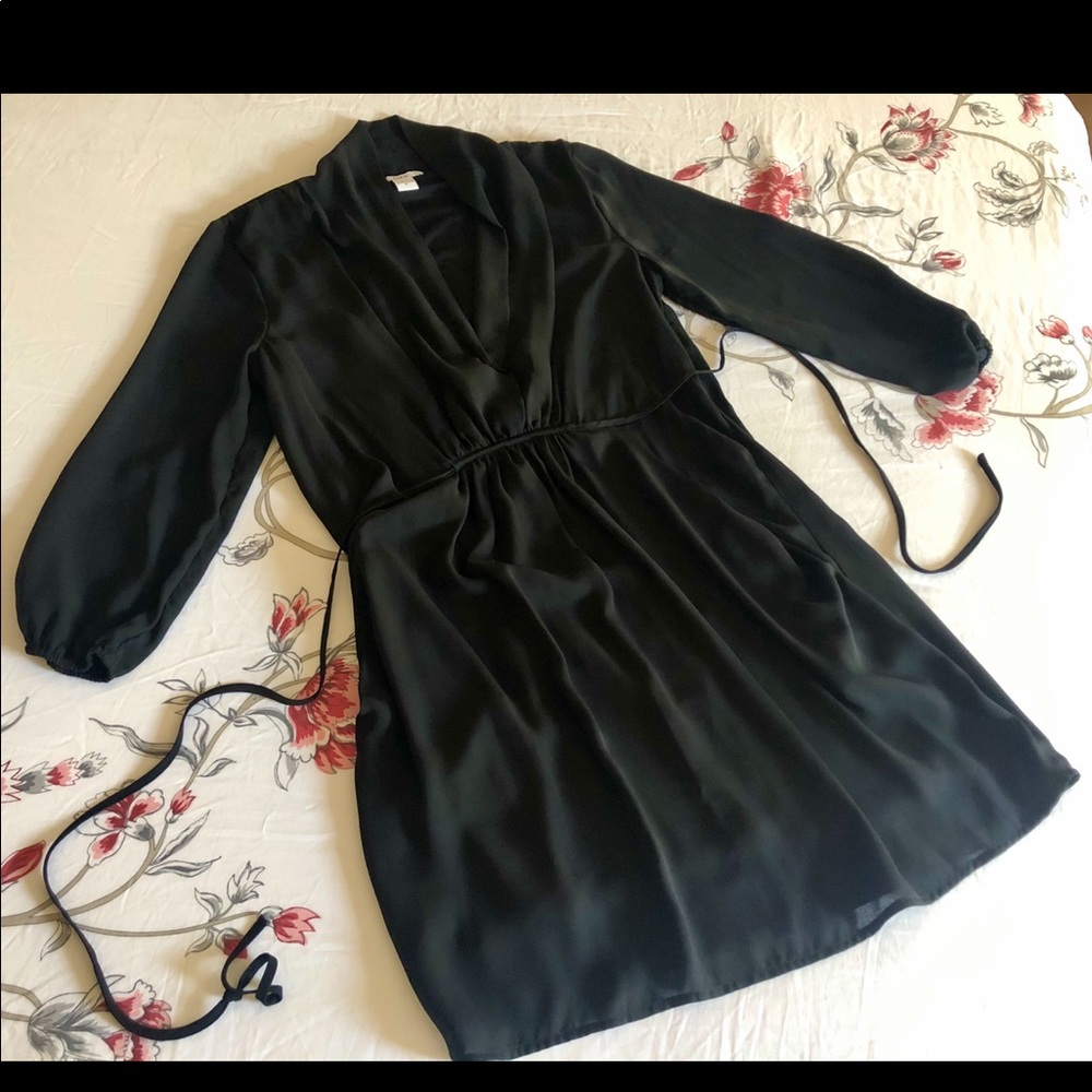 EUC Bar III dress with pockets! 😻